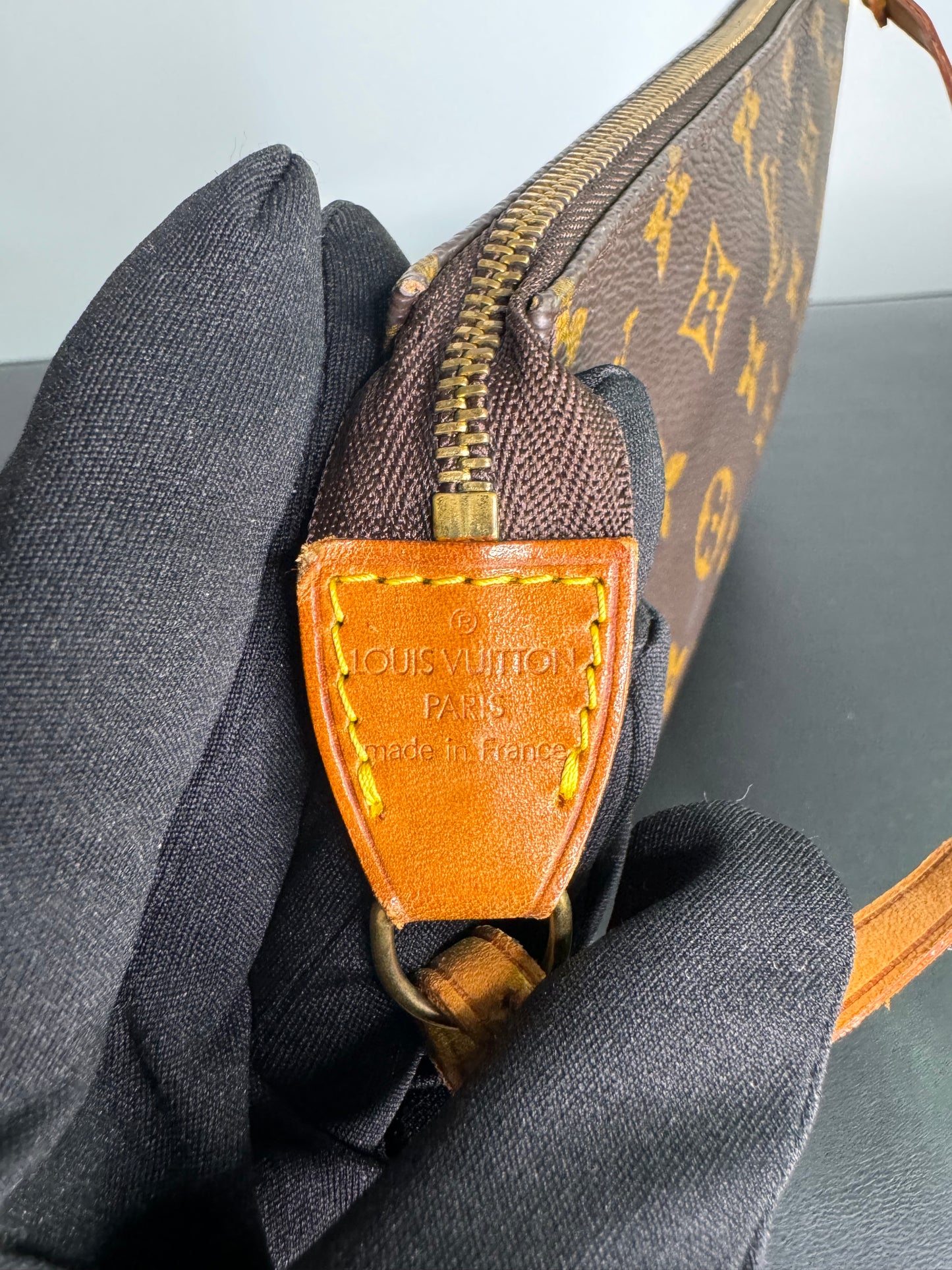 Louis Vuitton Pochette