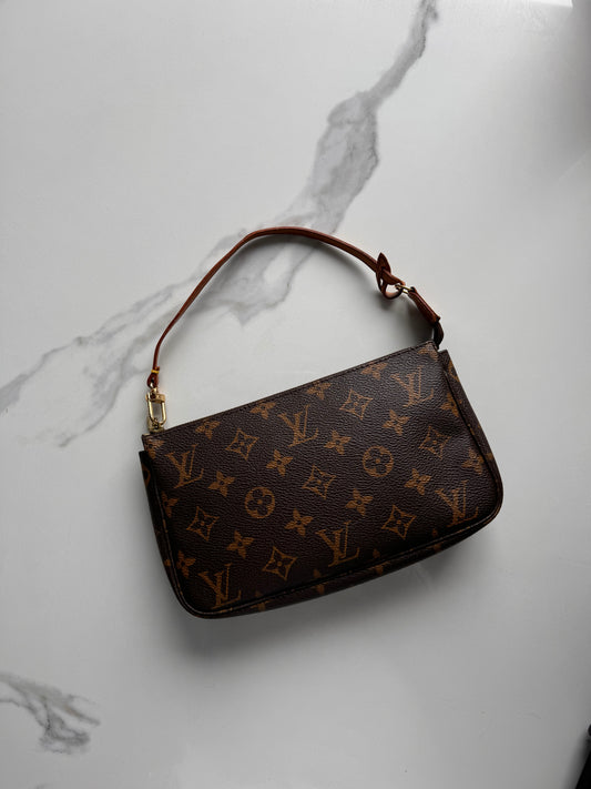 Louis Vuitton Pochette